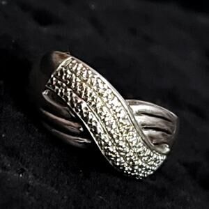 Michael FINA 925 Sterling Silver Diamond Twist Band Size 7
